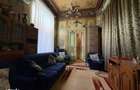 Apartament, 3 camere, 95 mp, decomandat, zona Centrala