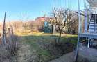 Două case în curte comună, 6 camere + 385 teren - zona semicentrală - 14