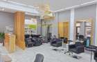 Spatiu comercial pretabil Salon-Market-Barber-shop