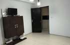 Vand apartament 60mp , cu 2 dormitoare decomandate si garaj, in zona HCC - 1