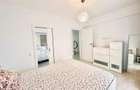 Inchiriez apartament spatios cu 3 camere si 2 bai + Loc de Parcare Inclus Disponibil Imediat - 1