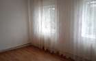 De vanzare apartament 3 camere micro 9 - 1