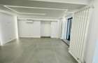 Spa?iu comercial office premium | Pia?a Muncii Decebal - 1