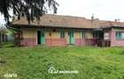 Unirii - Zona Darina - Casa 4 camere - Teren 691 mp cu deschidere 26 m - 2