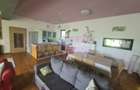 Vila de vanzare cu 6 camere in Cornu (teren 6.600 mp) - 11