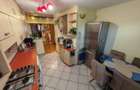 Vand apartament 3 camere