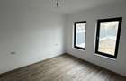 Casa noua cu etaj la cheie zona Scolii 11