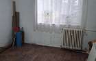 vand apartament cu 2 camere - 1