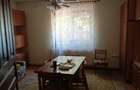 Proprietar vand casa cu713m teren in Calea Lipovei pe str ion Roata nr51 cu 4camere 2 bai si 2 bucatari camera tehnica , camara si garaj - 3