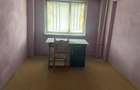 Aparatment 3 camere de vanzare in Focsani , zona Sala Polivalenta, decomandat ,