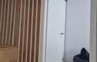 Apartament cu loc de parcare cu copertina, ingradit