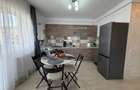 PF vand apartmanet 2 camere et 2 in com Floresti , zona linistita