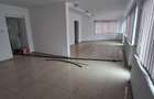 Spatiu comercial cu vad - 3