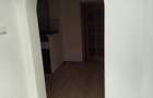TARGU NEAMT Apartament 3 camere decomandate - 76 mp - etaj 4 - 2