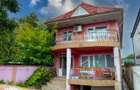 Casa de vanzare Str. 8 Martie | Piscina | Garaj | Teren 330 mp