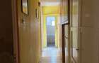 Inchiriez apartament 3 camere in Decebal