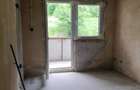 Apartament cu 4 camere de vanzare, etajul 1, str. 1 Mai