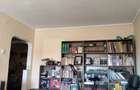 Apart. 4 camere, Bd. 1 Decembrie 1918, 82 mp util, etaj 4-4 , 1985, boxa 8mp, loc parcare platit - 6