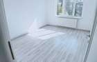 Apartament de vanzare -3 camere , ?tei