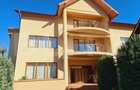 Vila 350 mp utili, teren 700 mp, strada Craitelor - 13