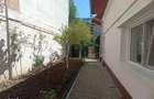 Casa spatioasa cu 7 camere, zona Bd. Brancoveanu, acces facil metrou - 13