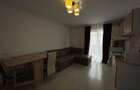 Inchiriez apartament zona Vivo - 2