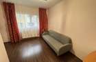 Apartament 4 camere semidecomandat+2parcai incluse in pret | Buna ziua | Boxa