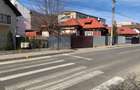 Vanzare teren ?i casa veche