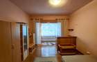 Apartament cu 2 camere decomandat în Tractorul - 1