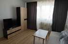 Inchiriez apartament 2 camere - 1