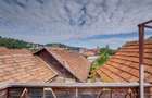 Casă individuală cu 5 camere cu Canalizare în Schei - 31