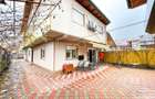 Casă individuală cu 8 camere cu Canalizare în Colentina - 2