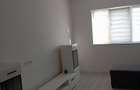 Dau in chirie ap 2 camere decebal - 1