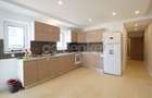 Duplex cu 8 camere cu Canalizare în Iancu Nicolae - 5