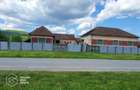 Casă cu 4 camere cu Teren 5000 Mp în Lalașinț - 1
