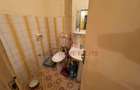 Apartament cu 3 camere decomandat în Dâmbovița - 9