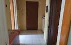 Apartament cu 3 camere semidecomandat în Colentina - 1