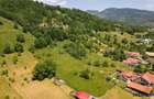 Teren intravilan de 2327 mp, în Județean - 9