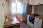 Apartament cu 3 camere decomandat în Rahova - 2