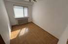 Apartament cu 4 camere decomandat în Central - 3