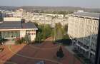 Apartament cu 3 camere decomandat în Central - 1