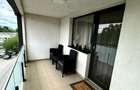 Apartament cu 3 camere decomandat în Tractorul - 4