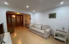 PIATA DOMENII/ CASA- 3 CAMERE VESELE/ GRADINA/COMISION 0% - 1