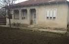 Casă cu 4 camere în Măicănești - 10