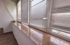 Apartament cu 3 camere, etaj 1, zona centrala - 11