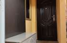 Apartament de vinzare parcul Tineretului nr de telefon 0754844885renovat recent si mobilat