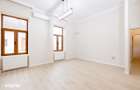 Apartament 3 camere, etaj 2, termoteca, ultracentral - M.Eminescu - 2