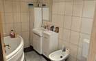 Inchiriez apartament 3 camere, zona Soarelui - 1