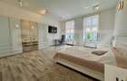 Apartament cu 4 camere semidecomandat în Central - 1