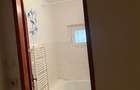 Apartament cu 3 camere decomandat în Aradului